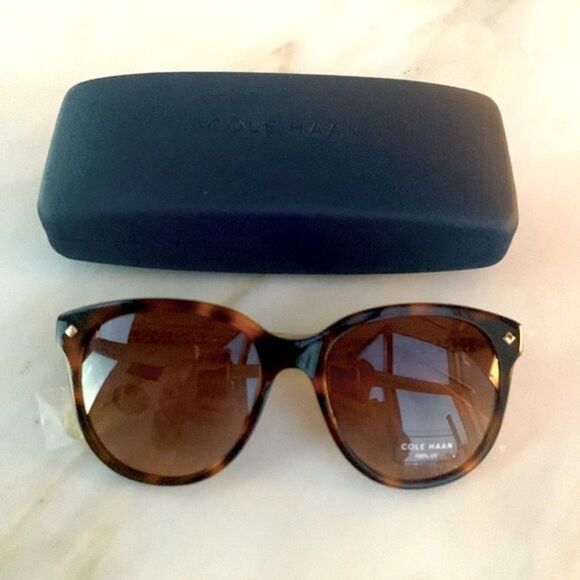 Cole Haan CH7043 Soft Tortoise Sunglasses with Case – Brown Lens, Gold Accents - Picture 3 of 11